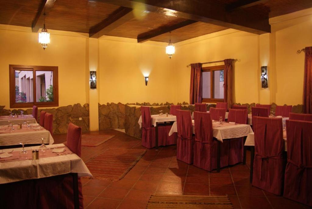 Click Excursions Tafraoute Hotel Taddart Eksteriør billede